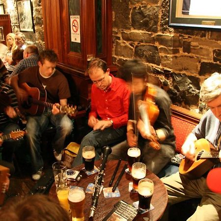 Sliabh Liag Inn Carrick  Екстериор снимка
