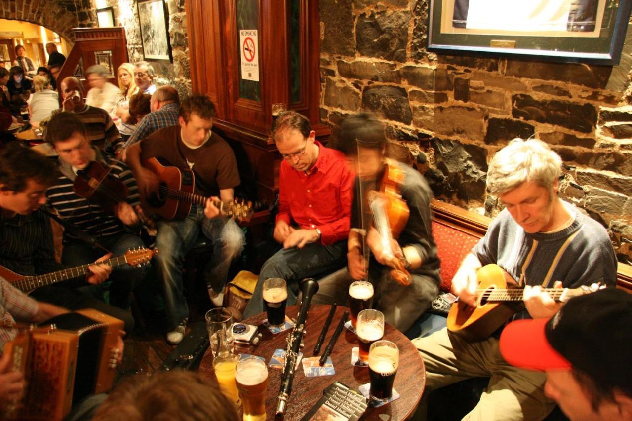 Sliabh Liag Inn Carrick  Екстериор снимка