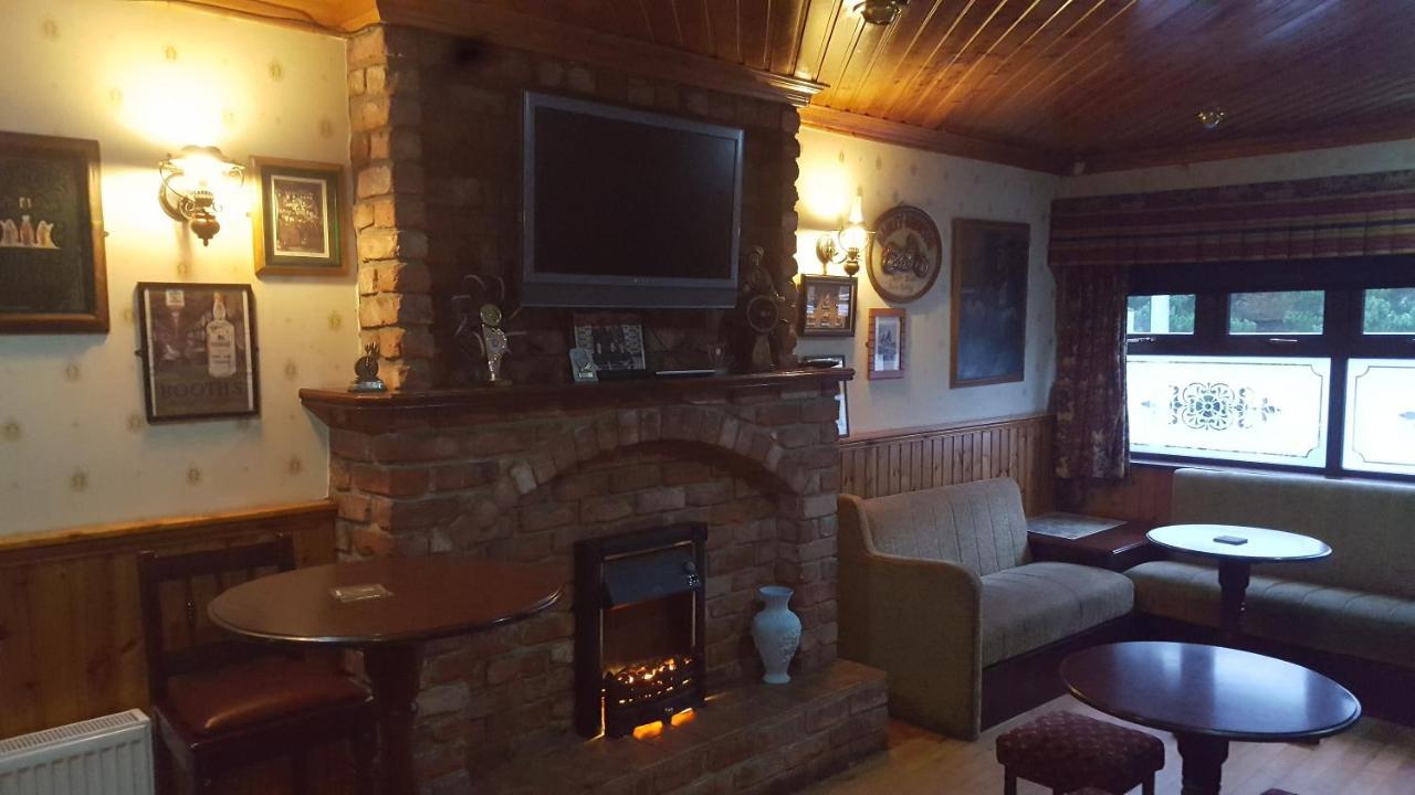 Sliabh Liag Inn Carrick  Стая снимка